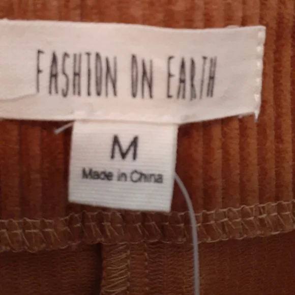 NWT Fashion On Earth Tan Corduroy Zip Front Mini Skirt size M - Picture 6 of 8
